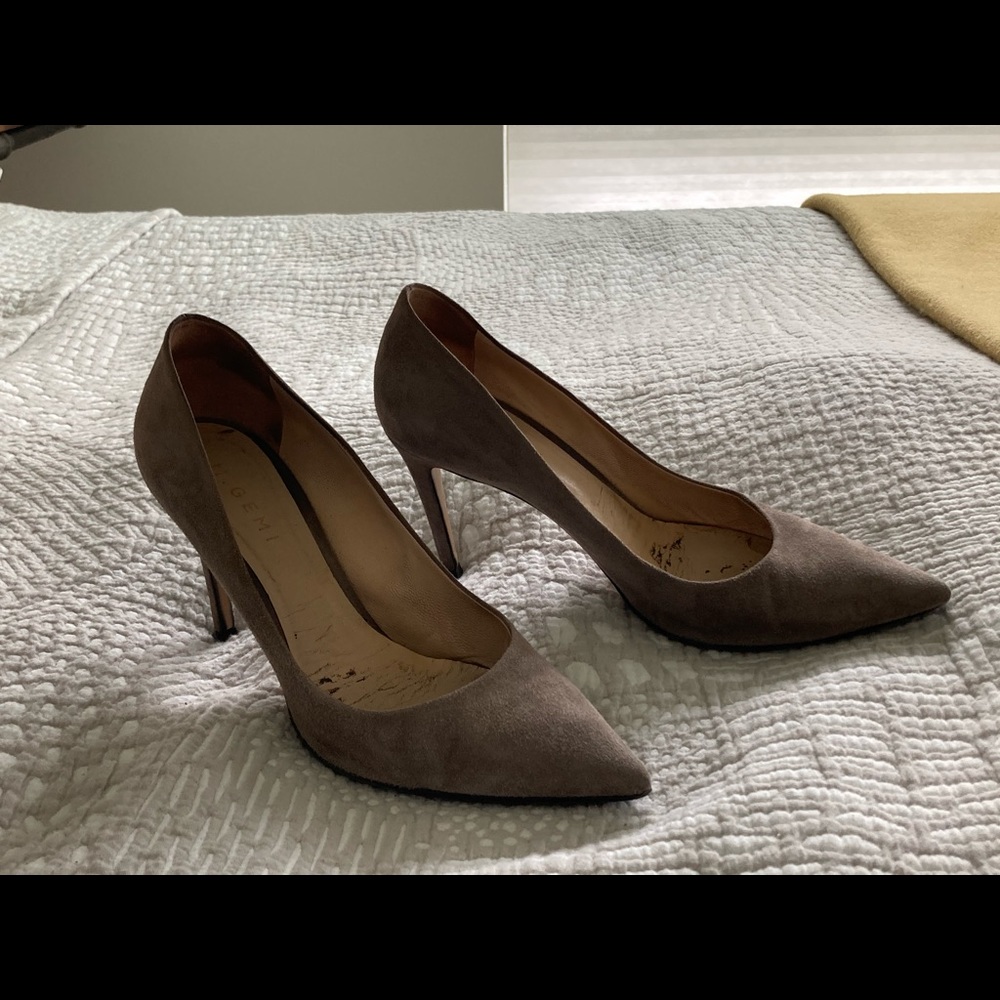 MGemi Grey Suede Pumps Size 39